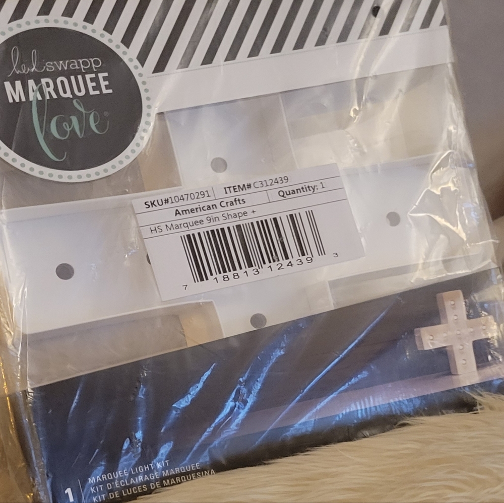 NWT Display Craft Kit- Heidi Swapp Marquee,Plus or Cross Sign Display light kit